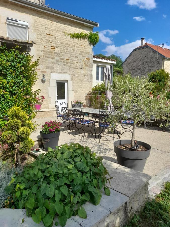 Séjour chez l'habitant Zelda Roocourt-la-Cote